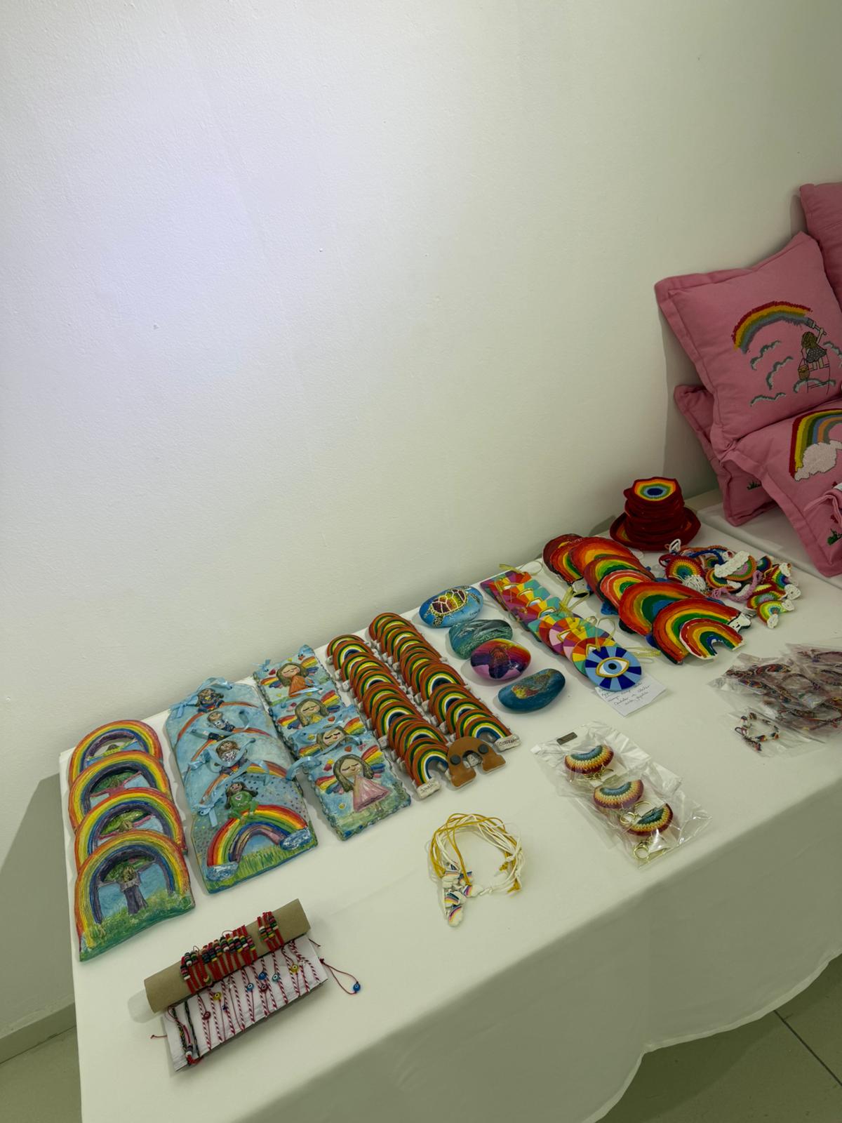 Çeşitli El Sanatı Eserleri